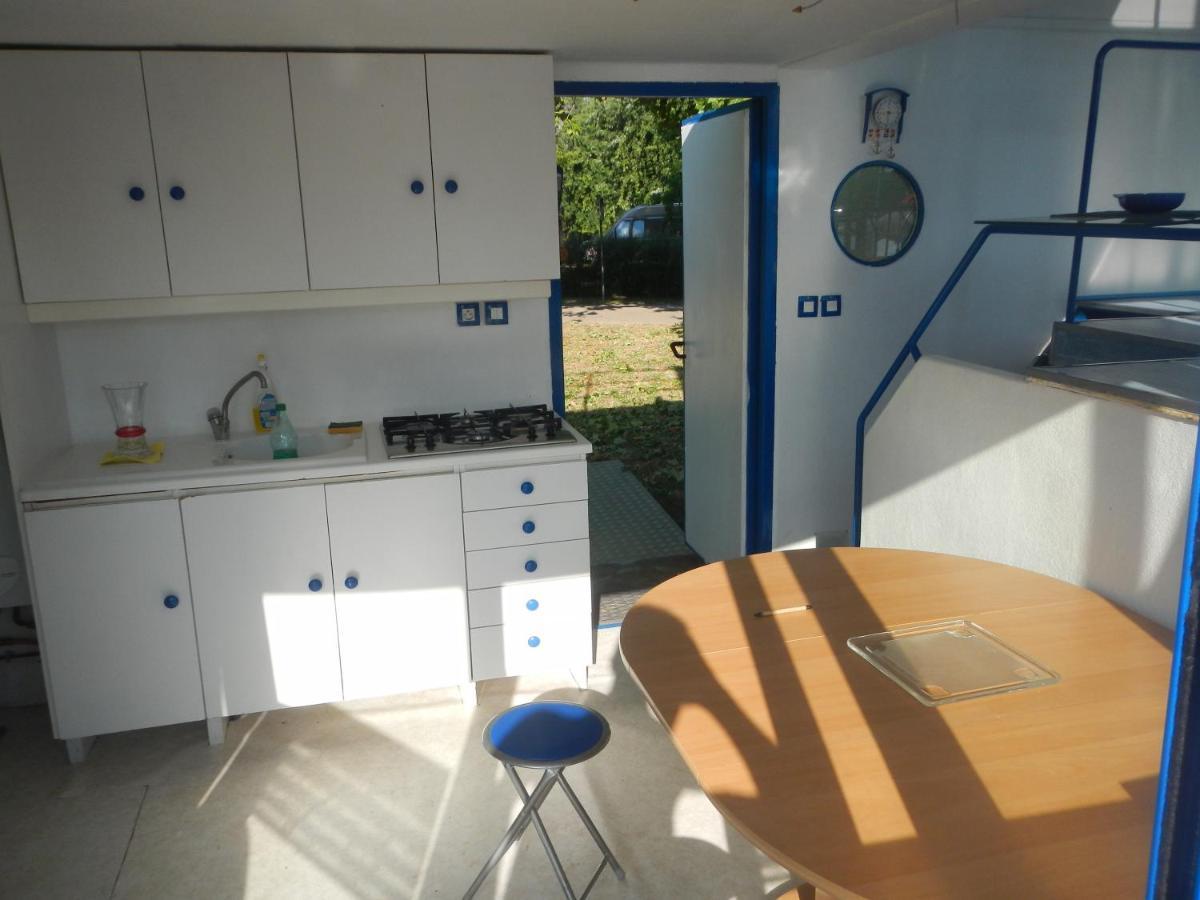 Maison Flottante Sur La Seille Cuisery Exterior foto